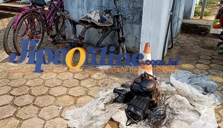 PM Localiza Motocicleta Queimada E Motor Em Matagal No Bairro Primavera