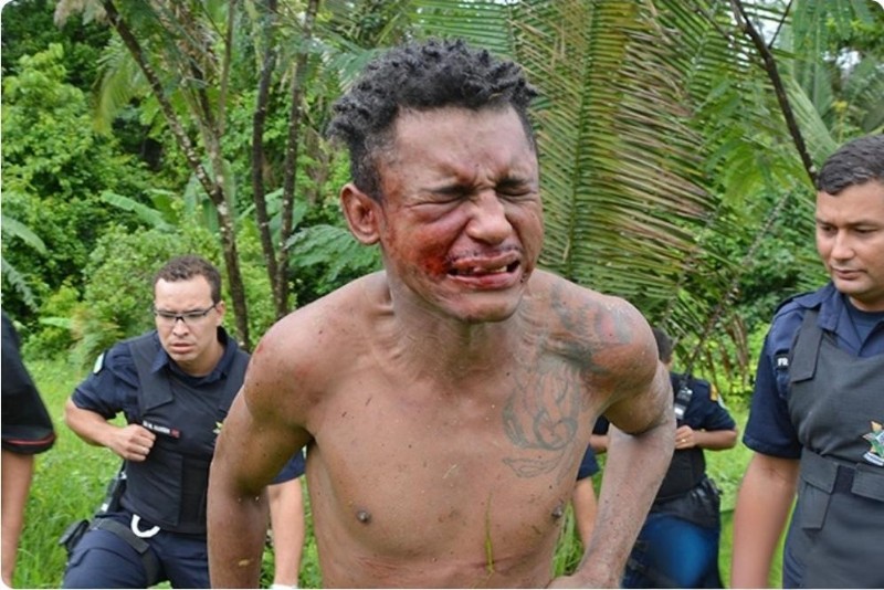 Foto da primeira prisão.