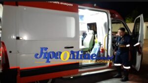 Madrugada! SAMU socorre vítima de esfaqueamento após confusão e briga.
